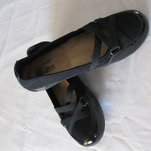 Earth Sprit Black flats -   7 M